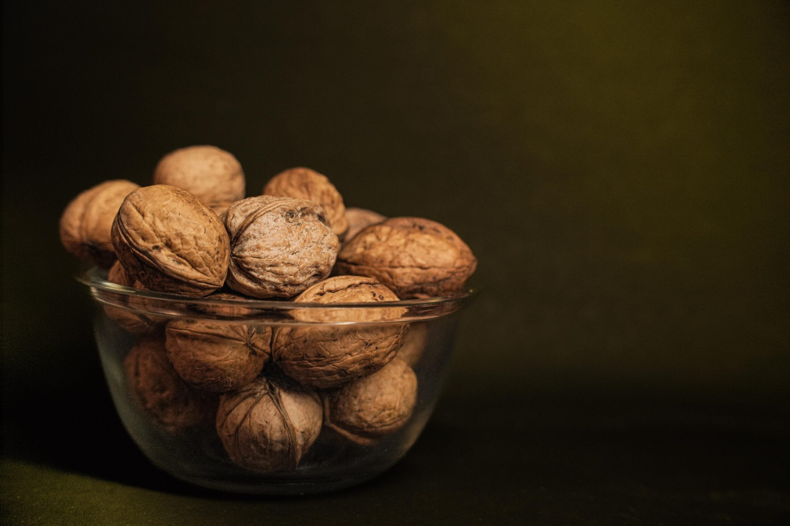 One Tree Walnuts – (850 Rs)