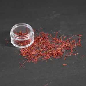Premium Kashmiri Saffron (Kesar) – 100% Pure & Natural, Grade-A Quality – 1g | New Kashmiri Dry Fruit