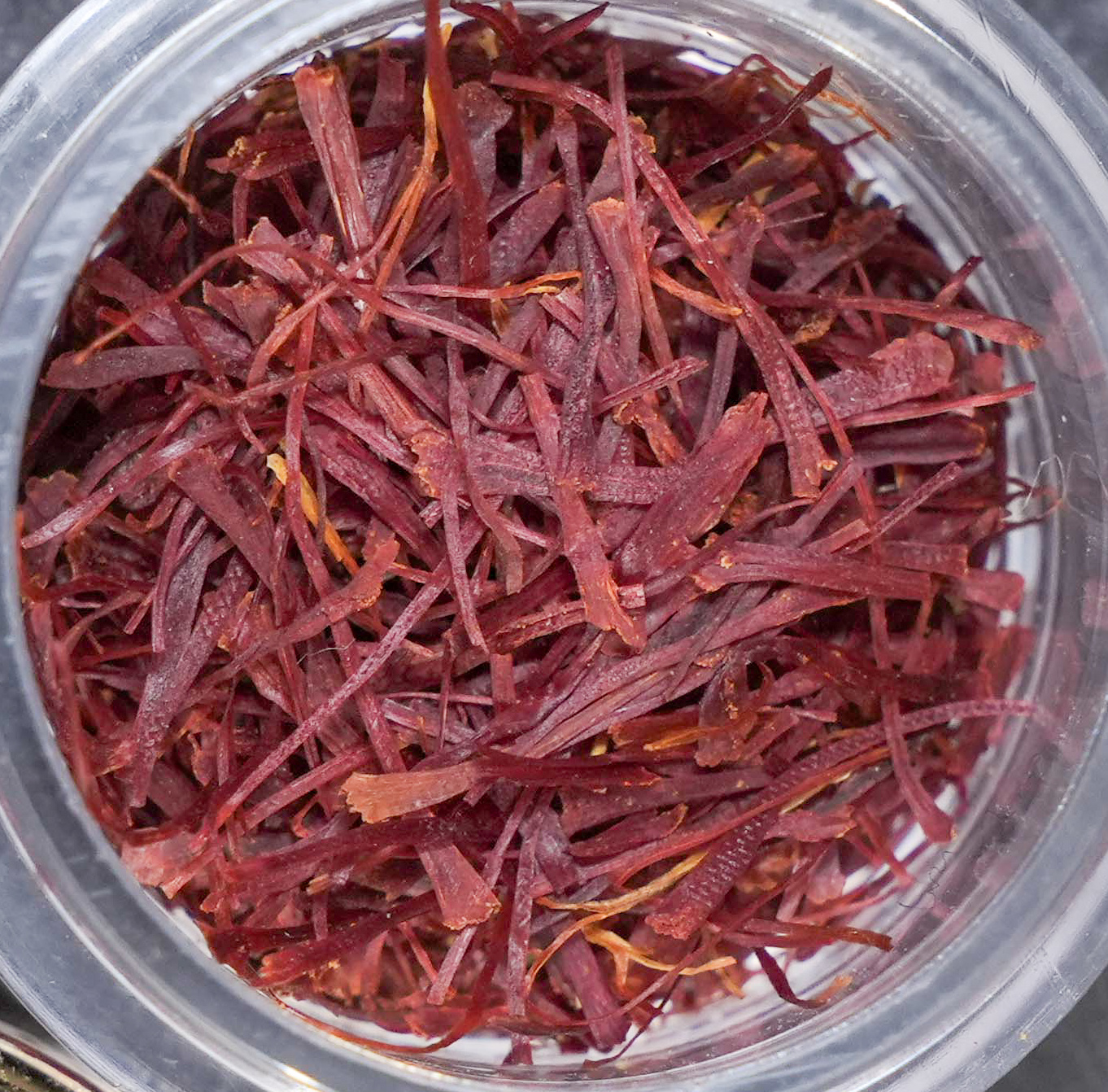 Premium Kashmiri Saffron (Kesar) – 100% Pure & Natural, Grade-A Quality – 1g | New Kashmiri Dry Fruit - Image 3