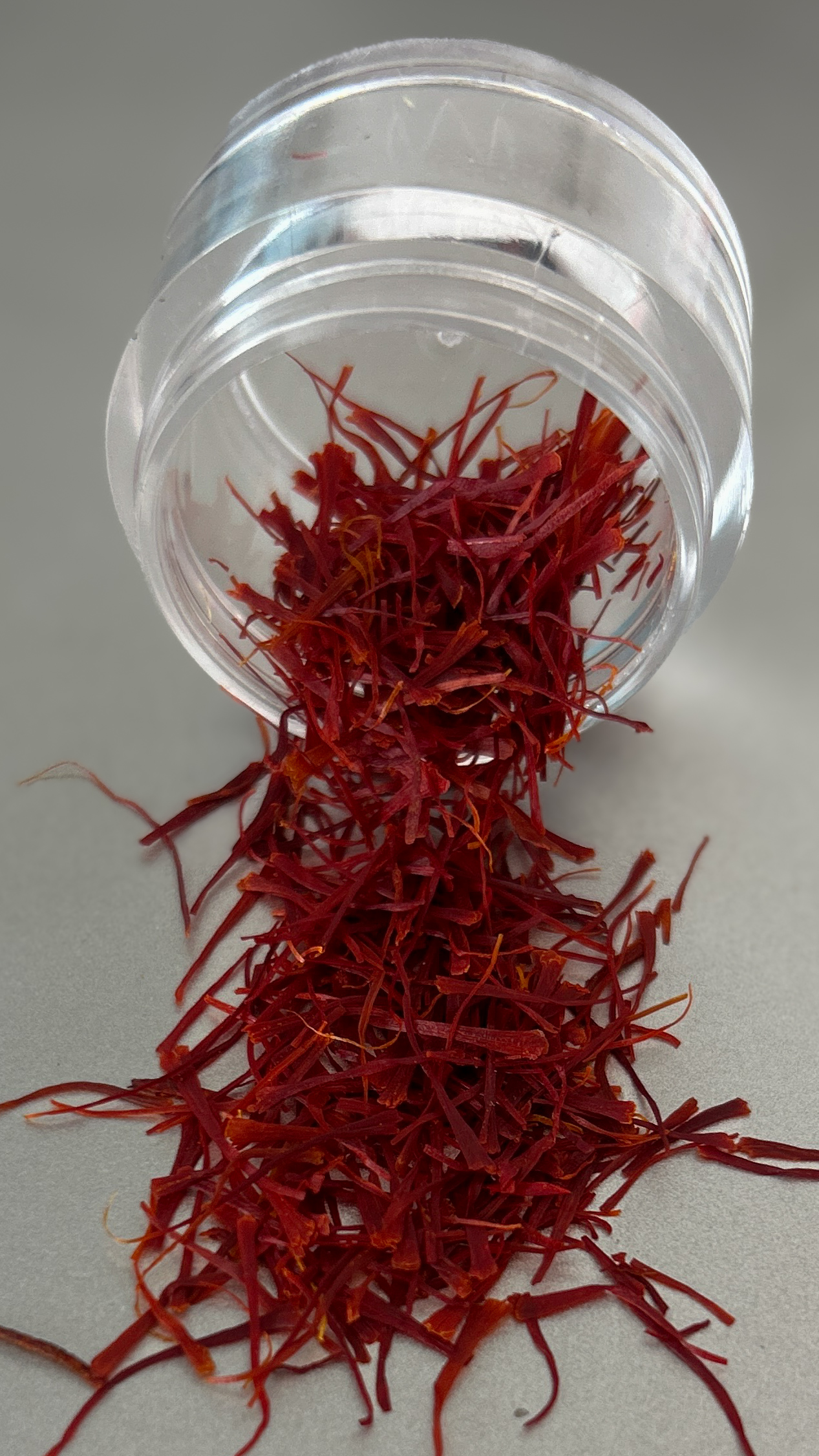 Premium Kashmiri Saffron (Kesar) – 100% Pure & Natural, Grade-A Quality – 1g | New Kashmiri Dry Fruit - Image 6